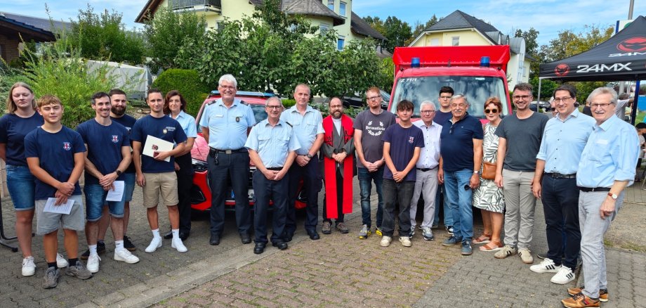 Feuerwehrfest der Freiwilligen Feuerwehr Zell (Mosel) Feuerwehrfest der Freiwilligen Feuerwehr Zell (Mosel)